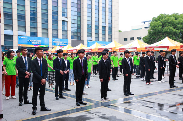 南京新華第十八屆校園人才交流會暨2019年創(chuàng)就業(yè)宣傳周啟動儀式正式啟幕！