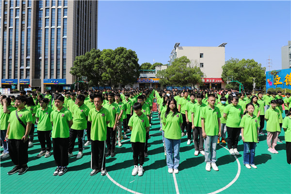 新生力量 向上成長|南京新華2022年秋季新生職業(yè)素質(zhì)拓展訓練正式開營！